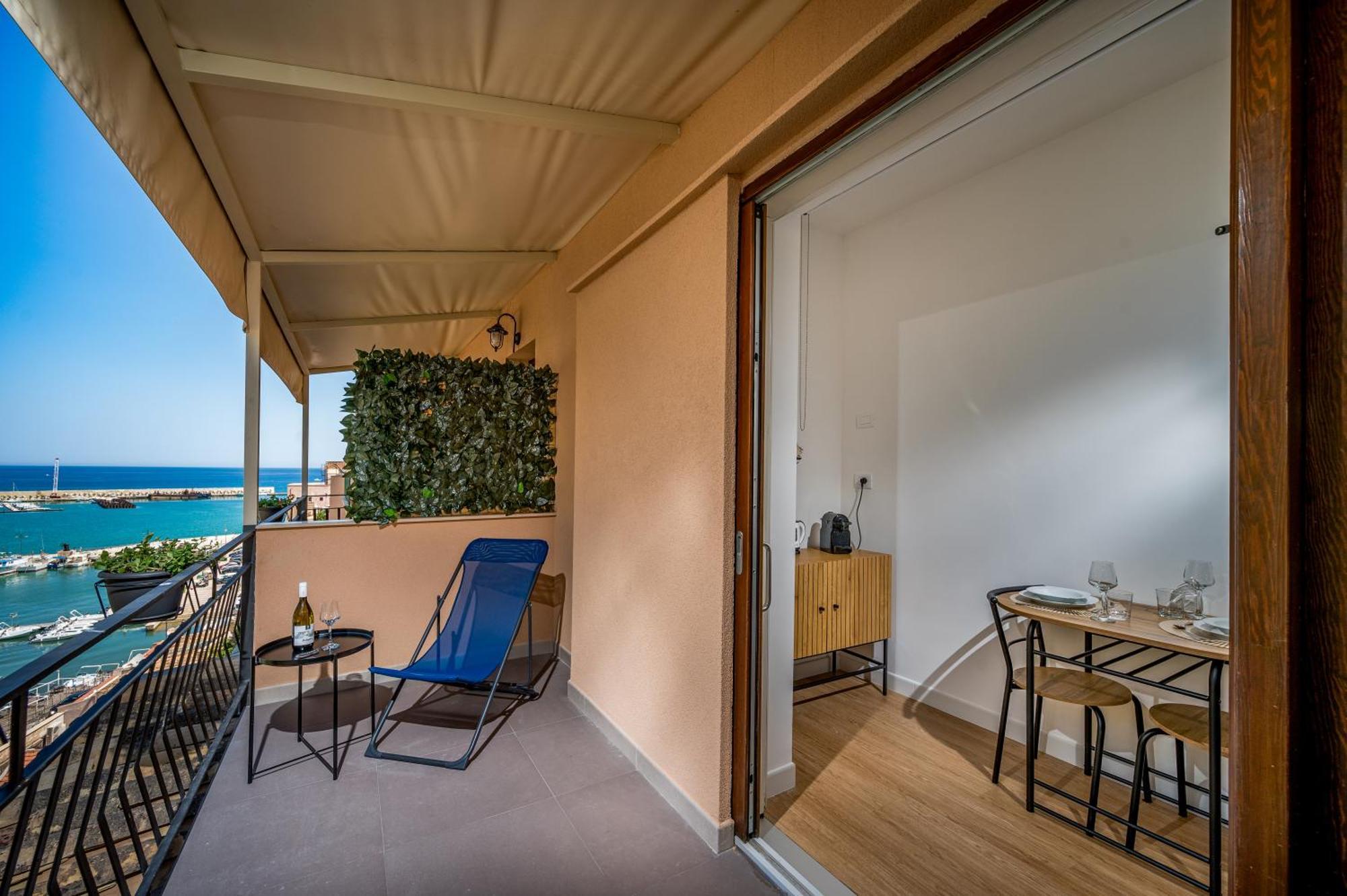 Suite Altamarea "Sea View Studios" Castellammare del Golfo Exterior foto