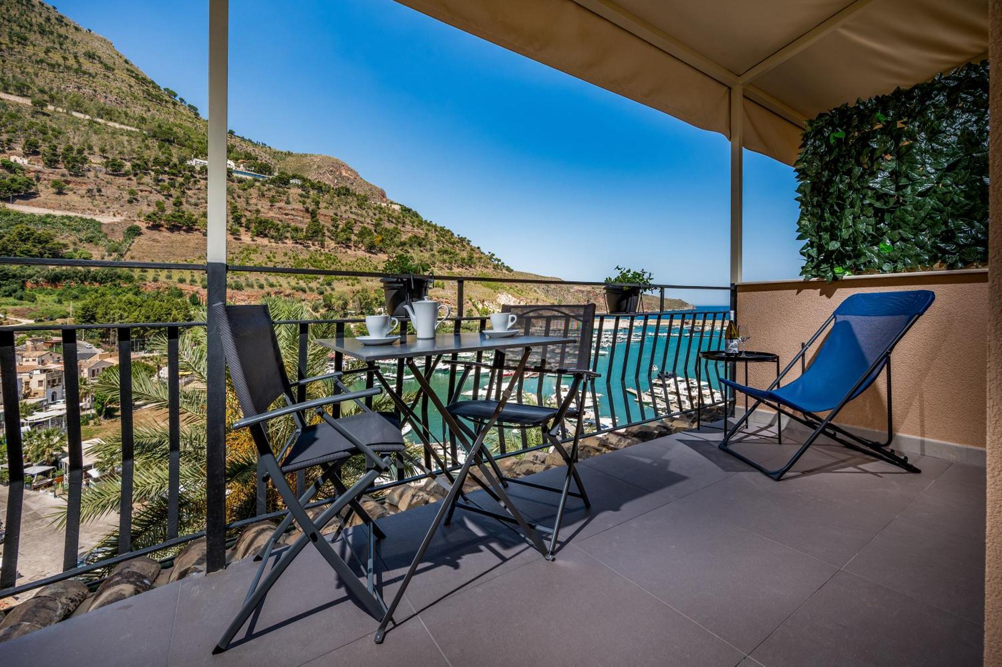 Suite Altamarea "Sea View Studios" Castellammare del Golfo Exterior foto