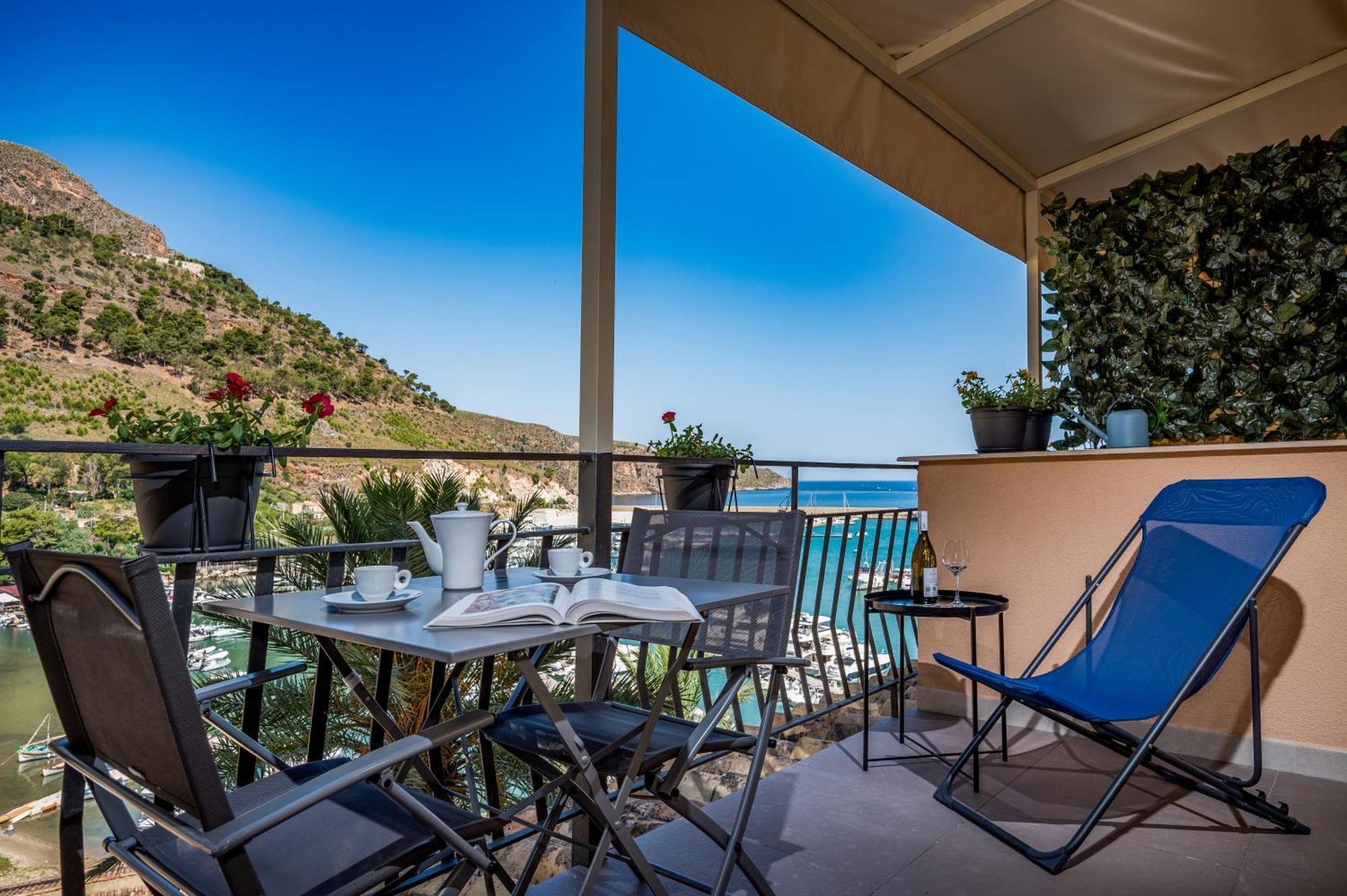 Suite Altamarea "Sea View Studios" Castellammare del Golfo Exterior foto