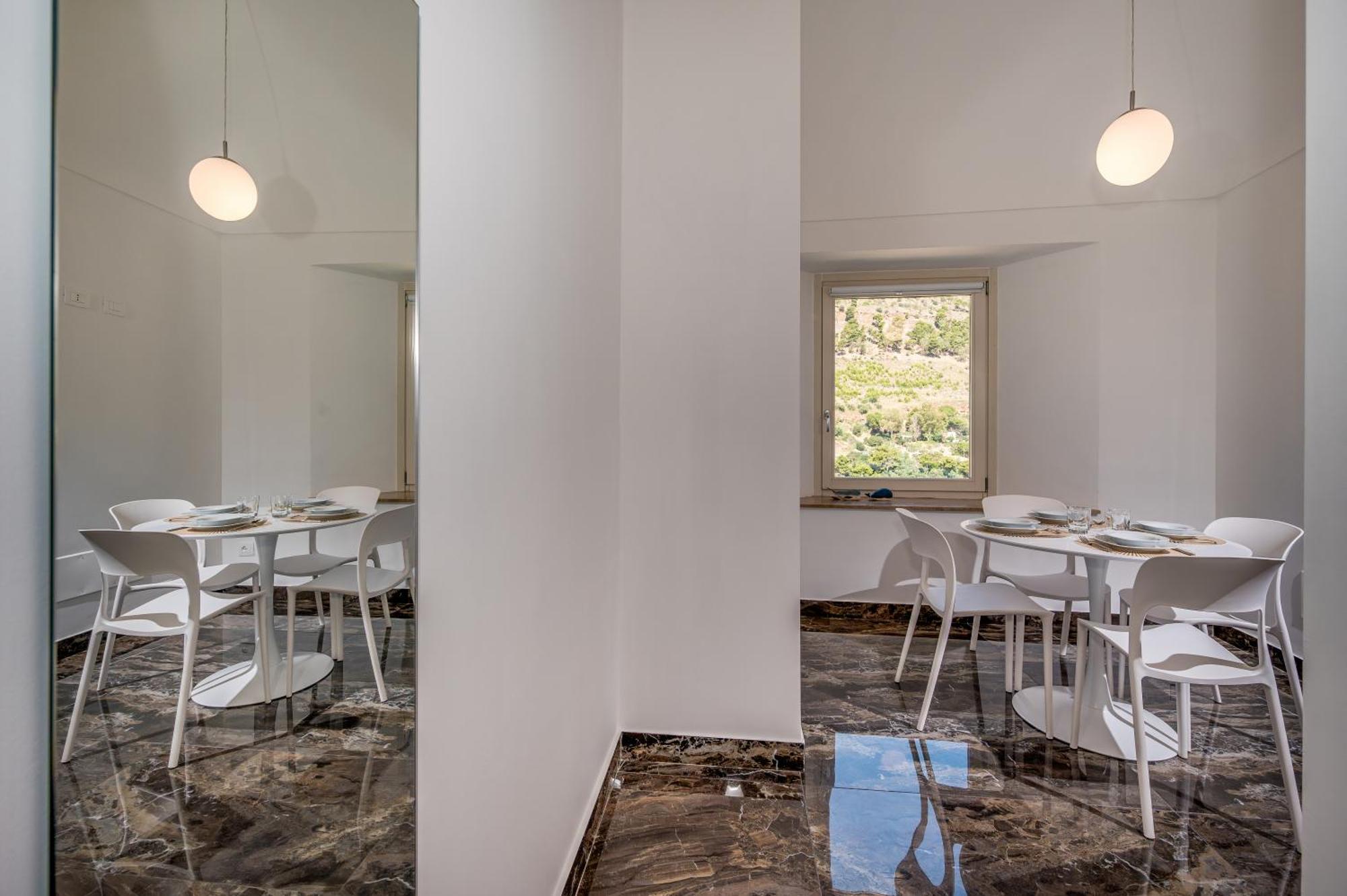 Suite Altamarea "Sea View Studios" Castellammare del Golfo Exterior foto
